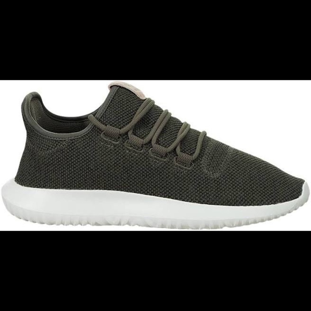 💚SALE💚 NWT Adidas Tubular Shadow Green Size 8